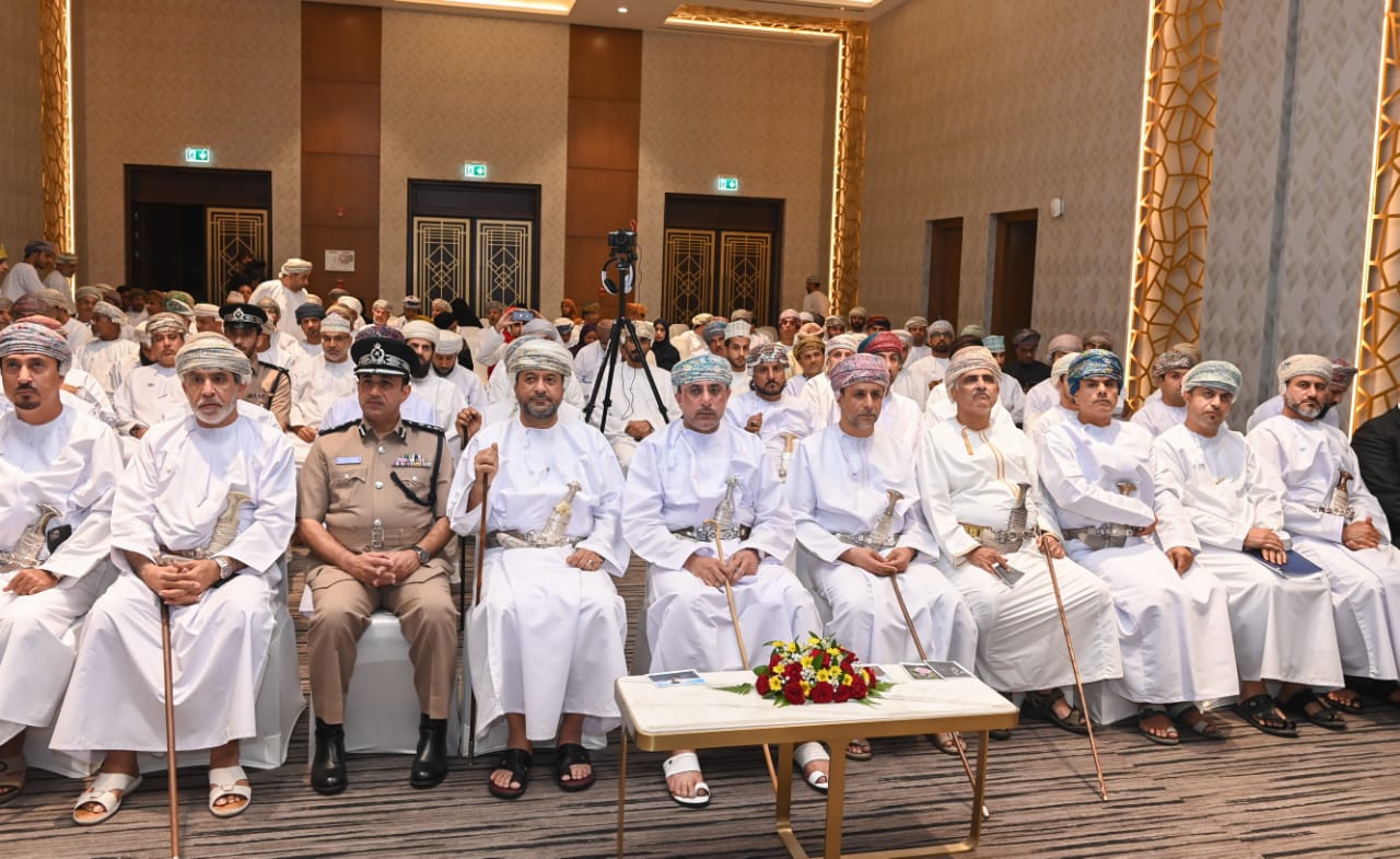 بالصور.. محافظ الداخلية يفتتح "ملتقى الصحفيين" في الجبل الأخضر