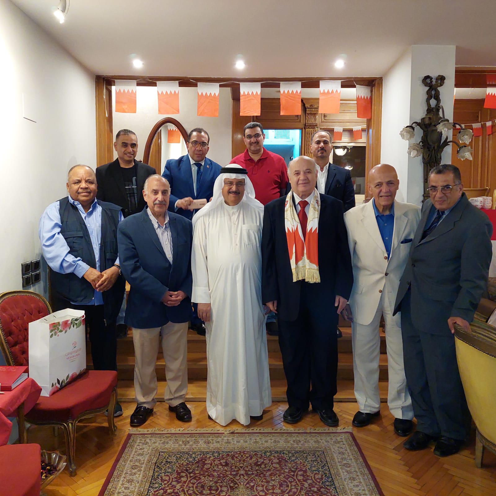 عشاء السفير الذوادى