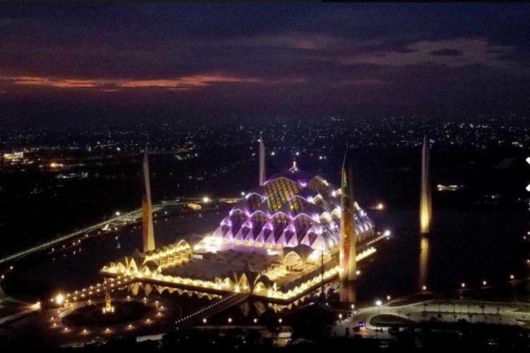 مسجد الجبار تحفة معمارية ورمزًا إسلاميا وثقافيا