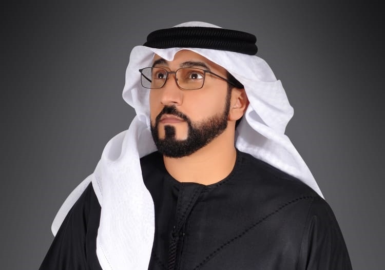 فاضل المزروعي يطرح جديده بعنوان "نظرات العيون