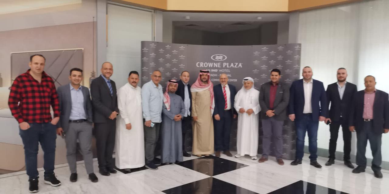افطار "ليالي القمر " في كراون بلازا المنهل بشكل مختلف