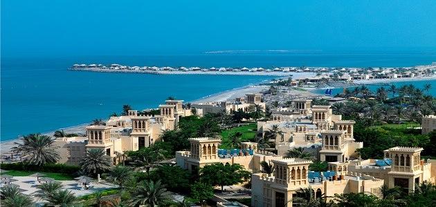 هيئة رأس الخيمة لتنمية السياحة ومجموعة إف تي آي توقعان اتفاقية لتعزيز الربط الجوي بين ألمانيا والإمارة