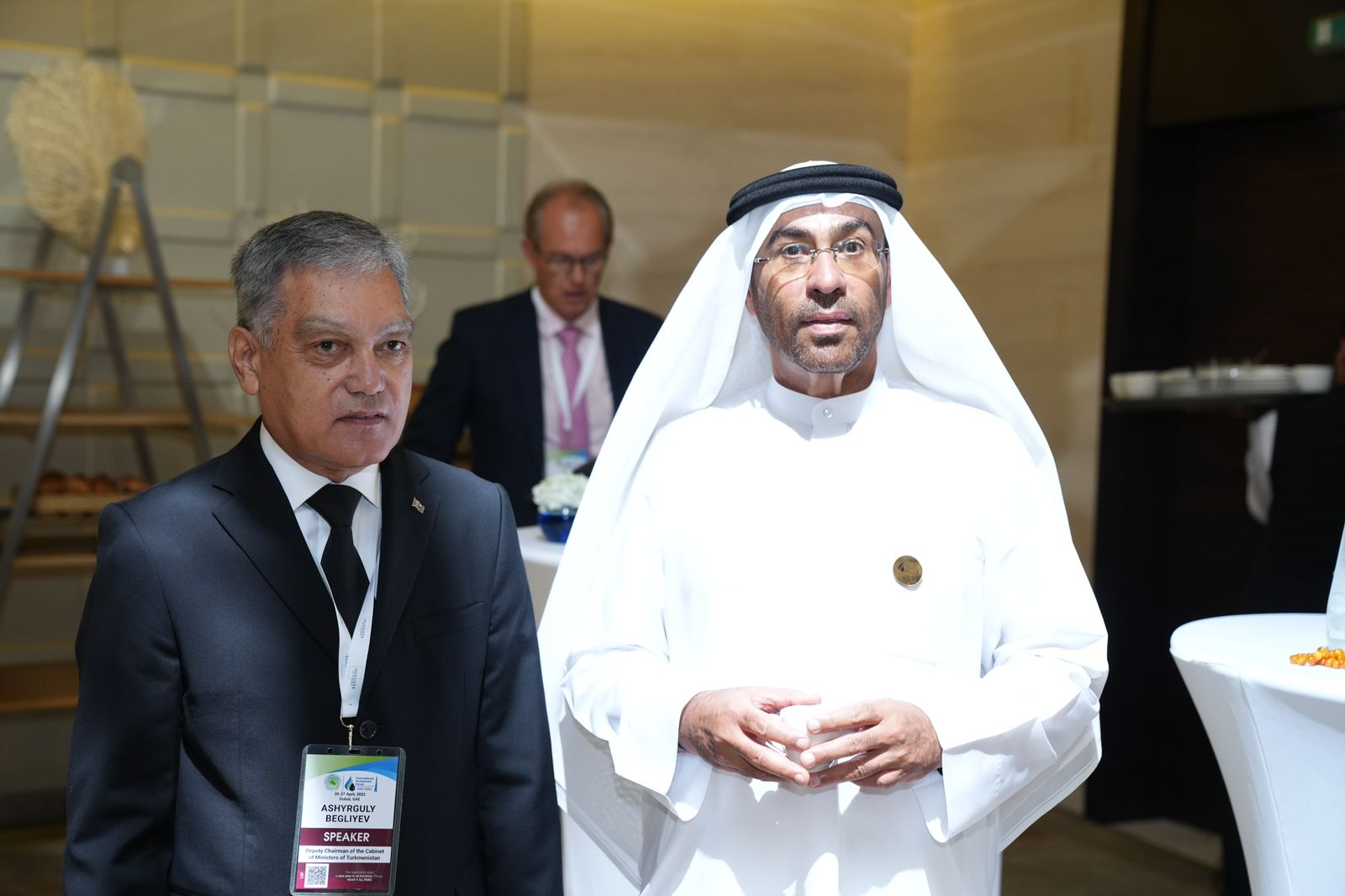 المنتدى الدولي للاستثمار التركماني يؤكد أهمية ضمان أمن الطاقة 50 تريليون احتياطات تركمانستان من الغاز والإمارات شريك اقتصادي هام