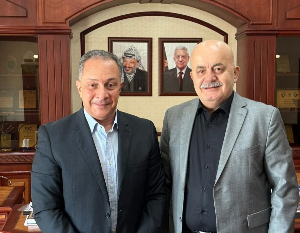 إجتماع للسفيرين المصري والفلسطيني في ابوظبي