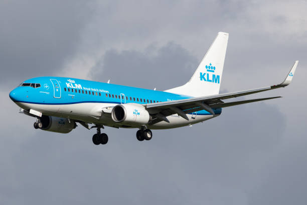 “kLM