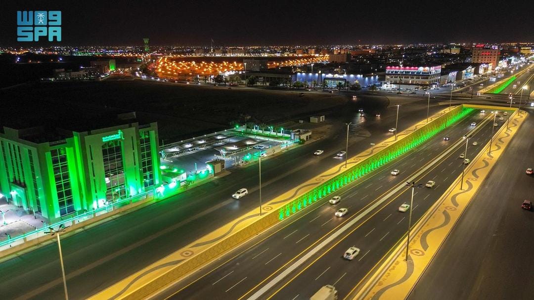 أمانة تبوك تنهي استعداداتها احتفالا باليوم الوطني السعودي