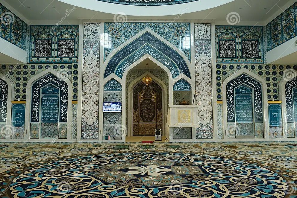 مسجد البدر.. ايقونة ماليزية تطفو على الماء