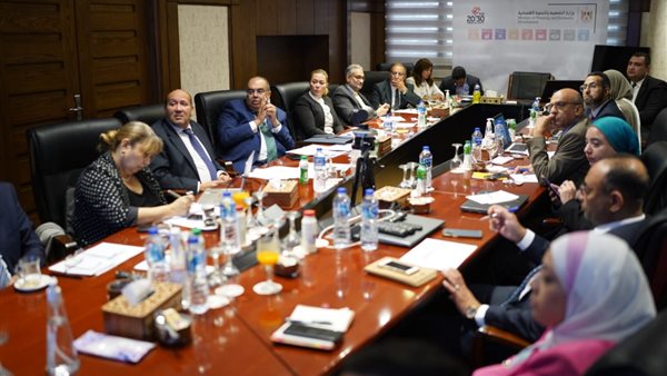مصر.. لجنة تحكيم "المشروعات الخضراء" تجتمع لاختيار المشروعات الفائزة