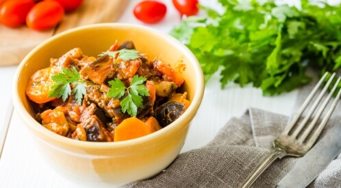 مكمور الباذنجان.. وصفة لبنانية شهية