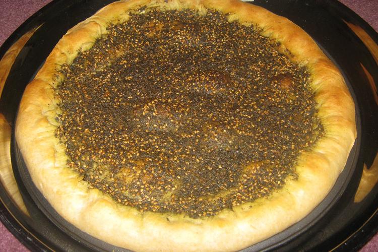 مناقيش الزعتر.. ألذ وأشهى الأطعمة في بلاد الشام