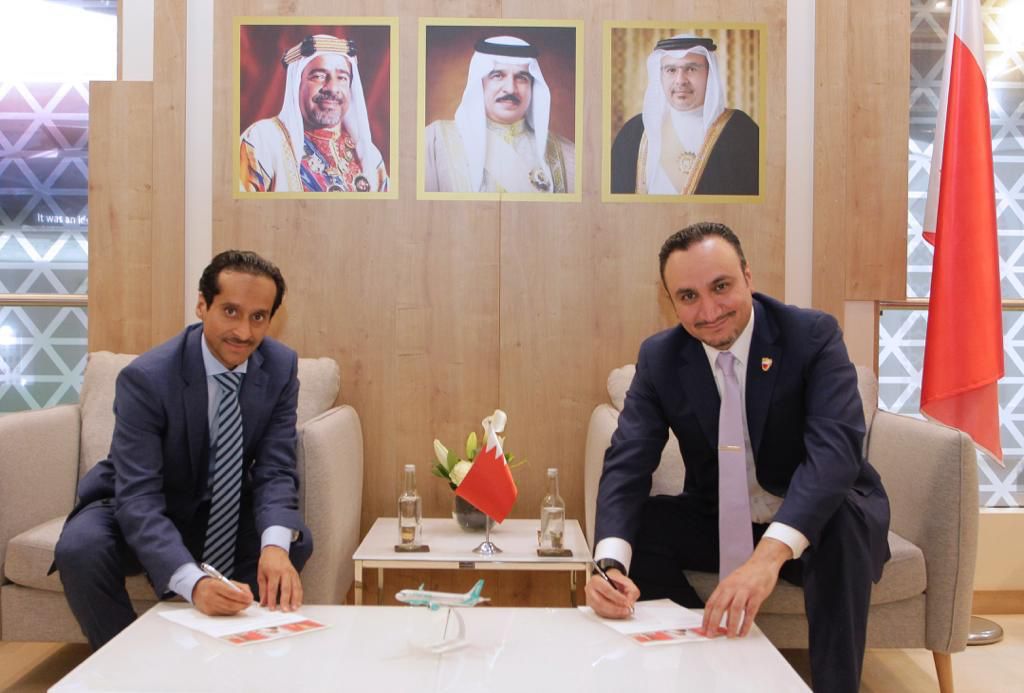 هيئة البحرين للسياحة والمعارض وطيران ناس يوقعان اتفاقية إطلاق رحلات مباشرة بين مطار البحرين الدولي