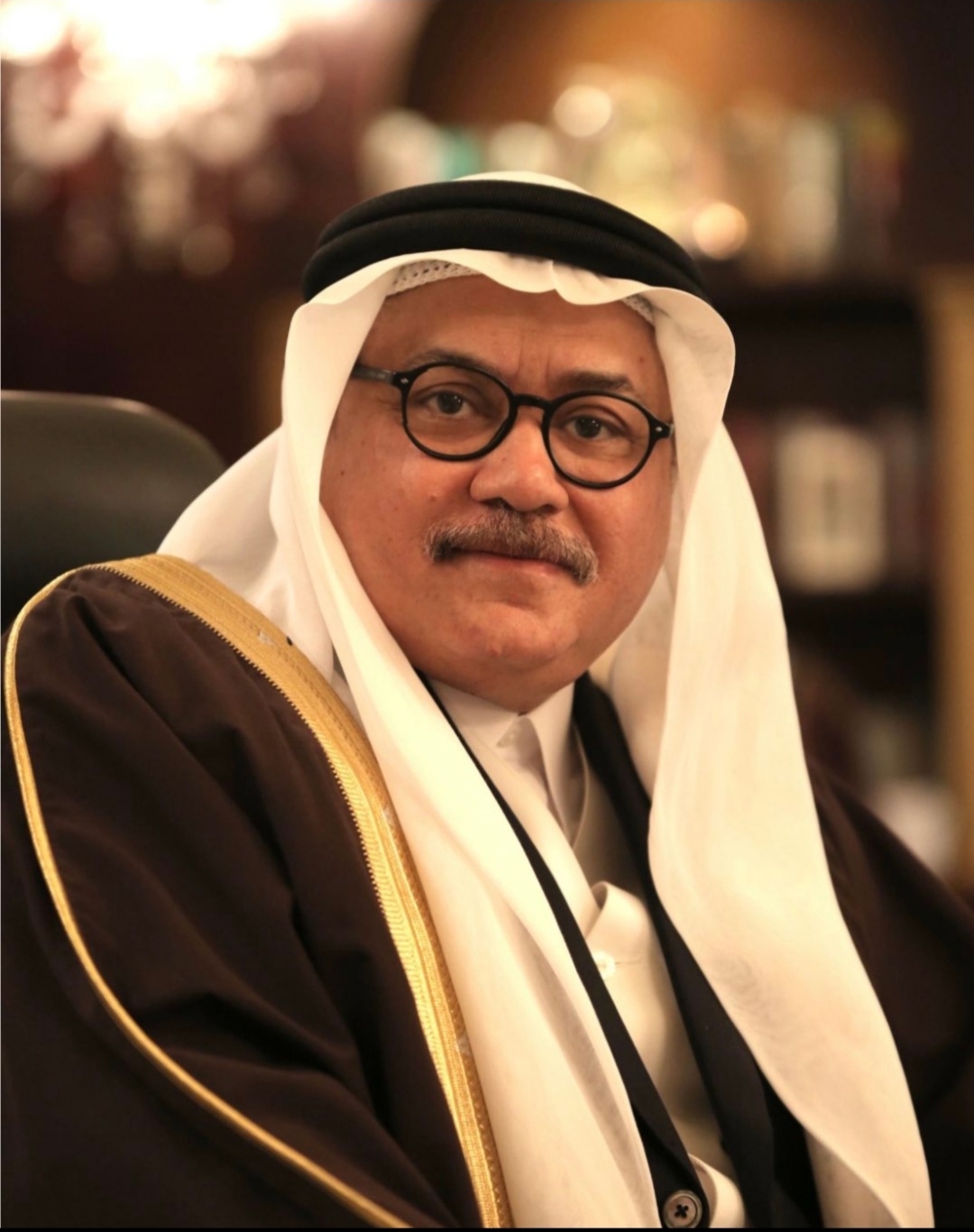 "قدوات" تكرم د. عبدالله دحلان