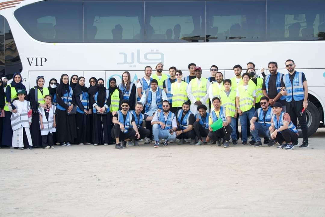 جامعة الأعمال والتكنولوجيا في حملة توزيع وجبات إفطار صائم للأسر المتعففة