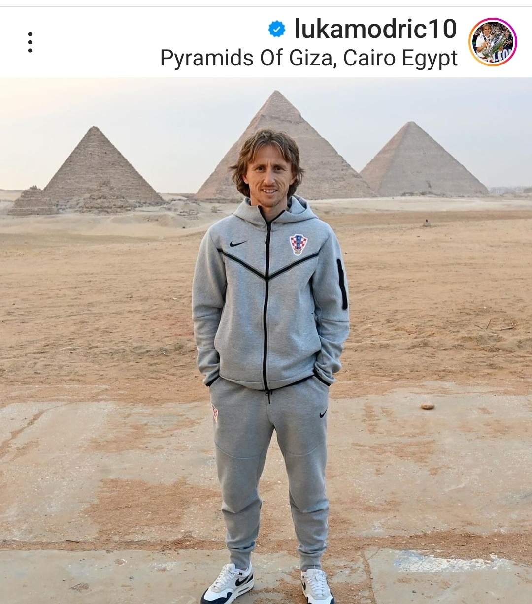 لوكا مودريتش ولاعبو المنتخب الكرواتي في زيارة للأهرامات
