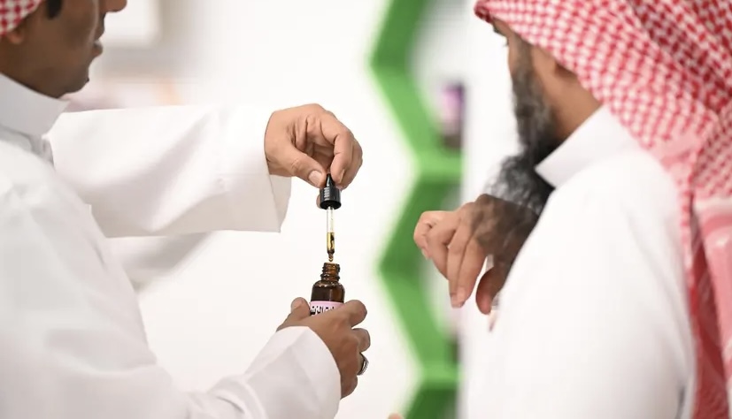 مهرجان العسل والمنتجات الزراعية بتبوك يجمع ما بين التسوق والتوعوية