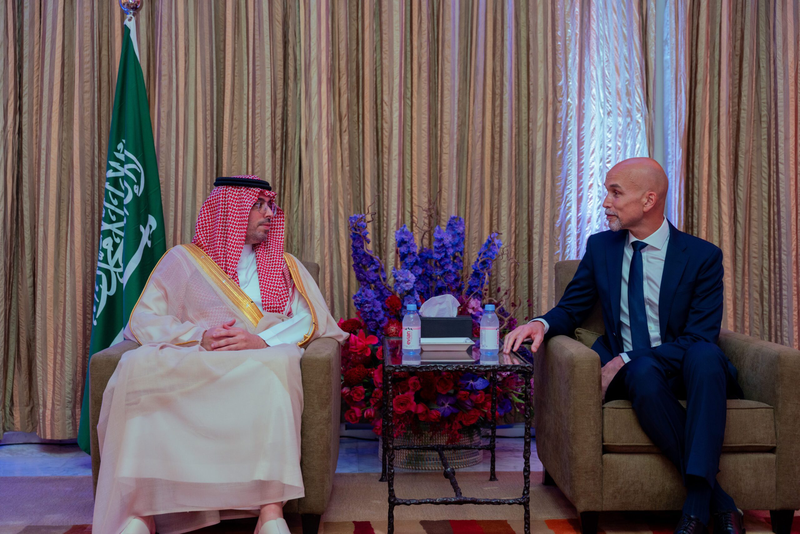 القنصلية العامة لفرنسا جبدة حتتفل ابلعي د الوطن الفرنس