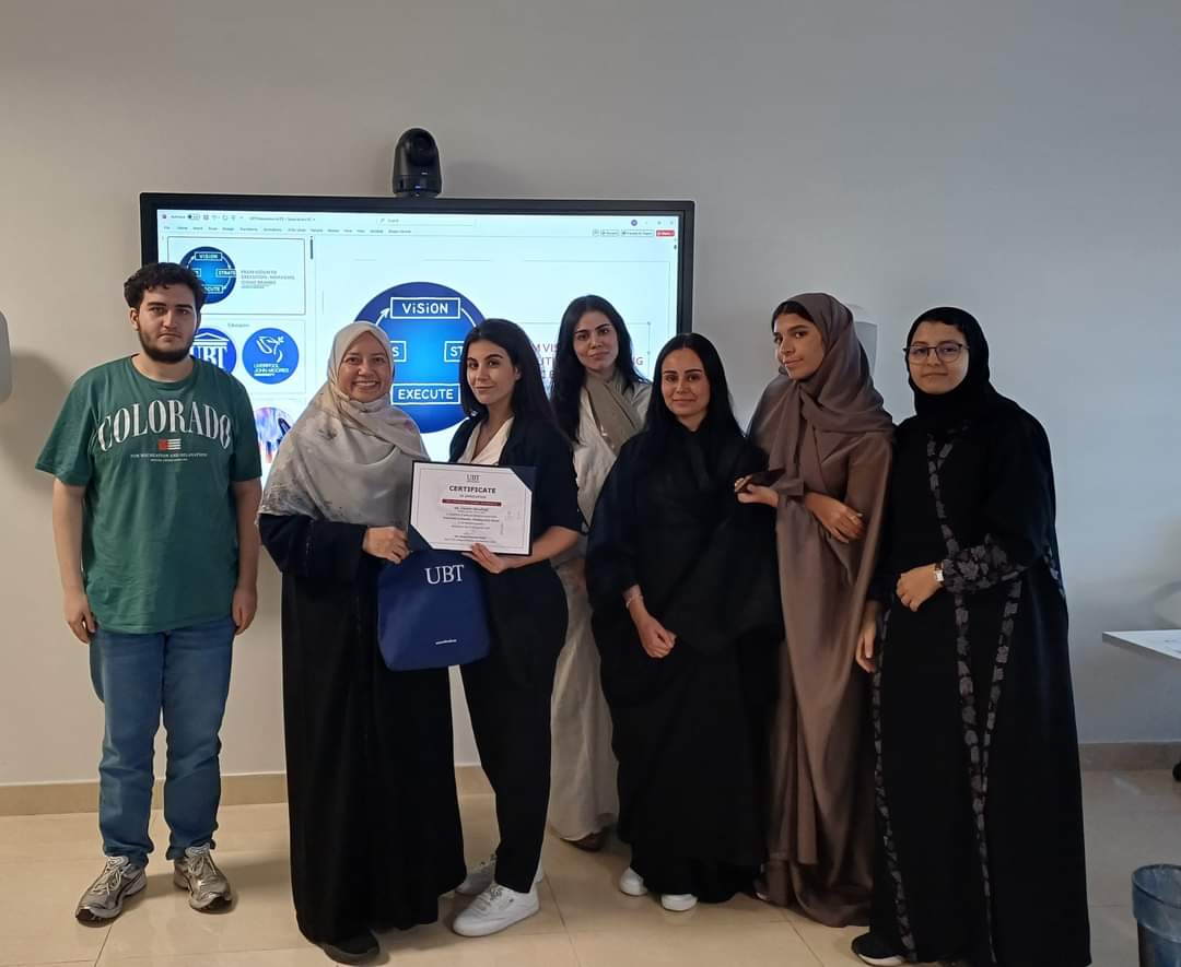 ورشة عمل إدارة العلامة التجارية من خريجة جامعة الأعمال والتكنولوجيا