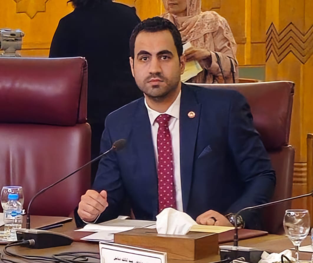 أصدرت المحكمة الجنائية الدولية مذكرة توقيف بحق نتنياهو..وباحث سياسي يعلق