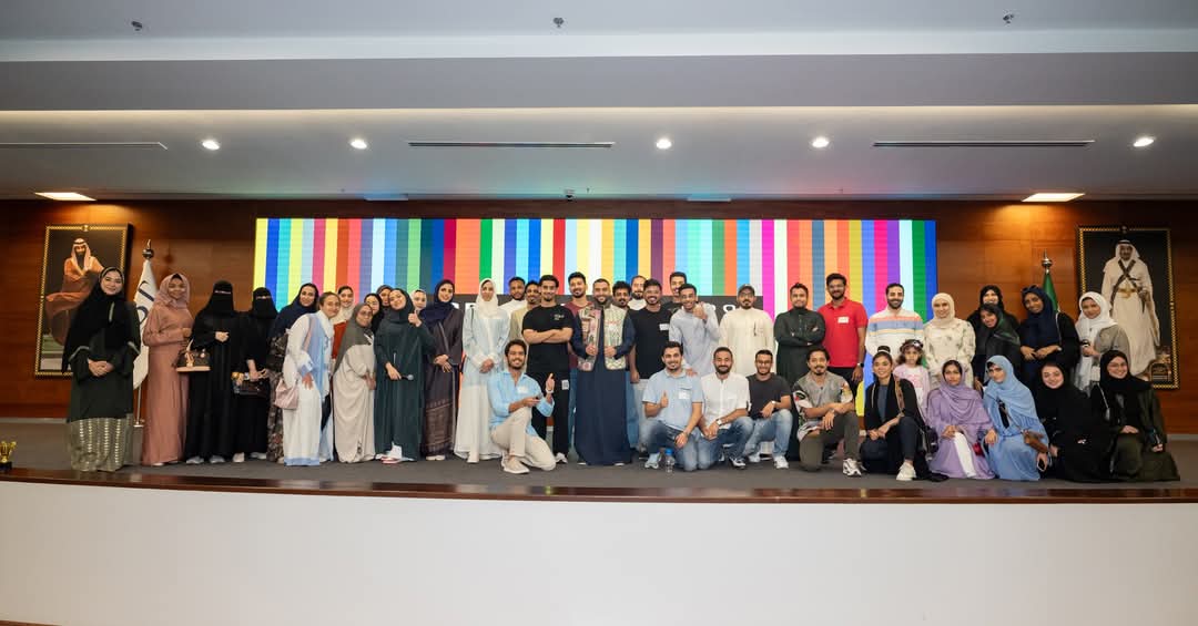 جامعة الأعمال والتكنولوجيا تستضيف المدرب مهند شعبين في محاضرة تفاعلية ضمن برامجها المجتمعية