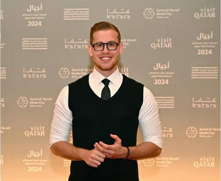 بعد نجاح كتاب الشهرة.. علي ياسين يعود ببرنامج "الفصول الأربعة" ويتصدر التريند
