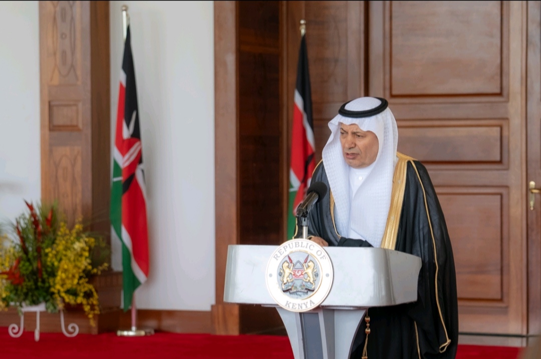 الرئيس الكيني يستقبل رئيس اتحاد الغرف السعودية حسن الحويزي وعدداً من المستثمرين السعوديين