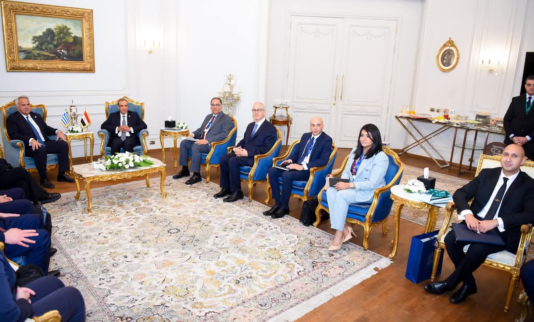 وزير الخارجية والهجرة يستقبل وزير الهجرة واللجوء اليونانى على هامش المؤتمر الوزاري لعملية الخرطوم