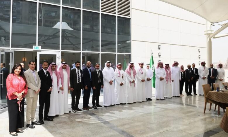 السفير “الحصيني” يقيم مأدبة غداء لمنسوبي سفارة خادم الحرمين الشريفين في القاهرة