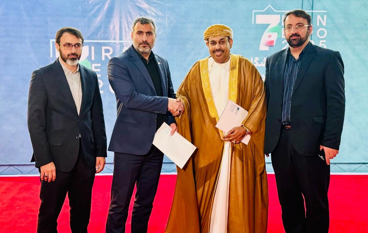 سيرابيس العمانية توقع عقد تنفيذ وتنظيم إيران إكسبو في سلطنة عمان والدول الخليجية والعربية