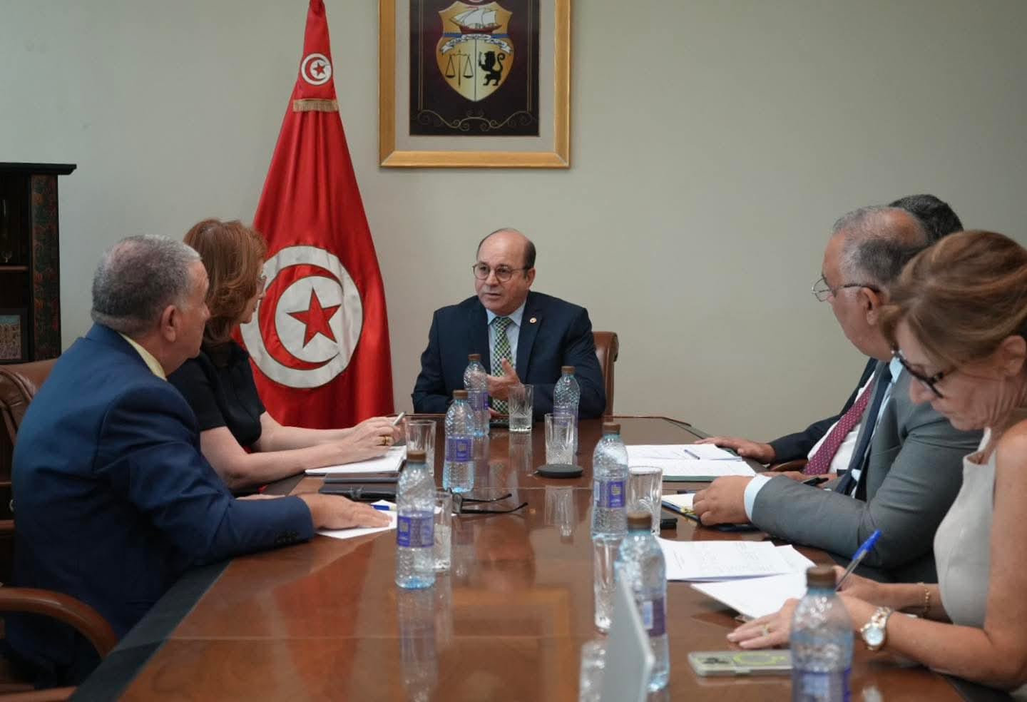 وزير السياحة التونسي يلتقي رئيسة جامعة النزل ورئيس جامعة وكالات الأسفار
