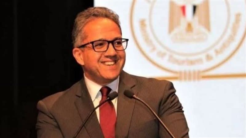 “اتحاد الغرف السياحية” يحتفل بفوز العناني بمنصب مدير اليونسكو
