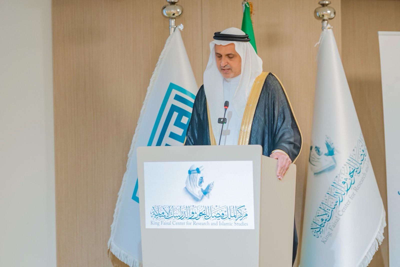 على هامش «أيام المروية العربية» محاضرة ثقافية تُعيد قراءة الفن الإسلامي خارج السردية الاستشراقية