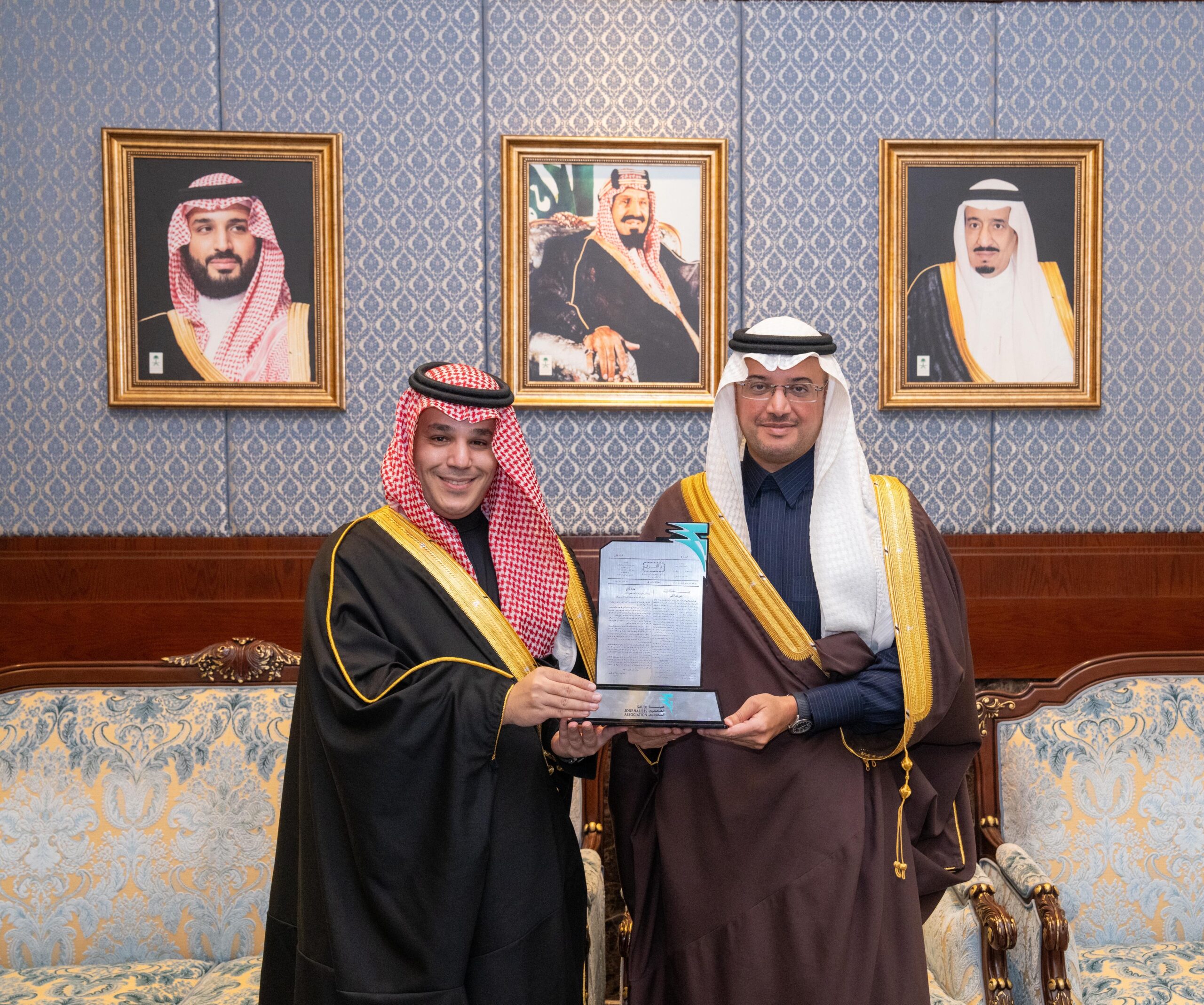 سمو محافظ الأحساء يستقبل رئيس وأعضاء مجلس إدارة هيئة الصحفيين السعوديين