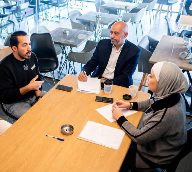 زيارة ميدانية لجمعية المطاعم السياحية الأردنية لمقهى "آلموند كوفي هاوس" لتطبيق معايير بيئة العمل المستدامة (ESG)