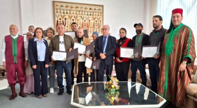تتويج الحرفي الأسعد عطية بذهبية أولمبياد "الجبة التونسية": احتفاء ببراعة الأنامل في صالون الابتكار