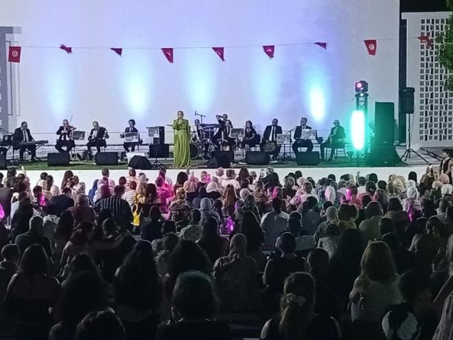 نبض الطرب في ليل "الزهراء": محرزية الطويل تعيد صياغة المشهد الثقافي في بن عروس