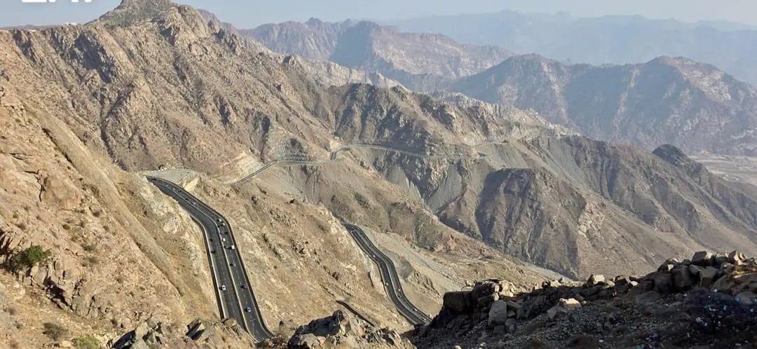 "دكة الحلواني" في الهدا.. إطلالة تاريخية تختزن ذكريات أهالي مكة المكرمة