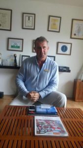 18110546_1702743426689908_1279409805_n