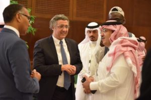 27783043_1813464188951164_1076038133_n