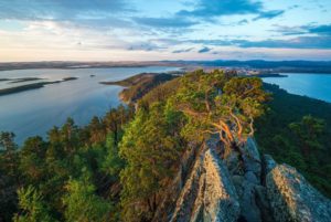 28832399_1827439087553674_1936242229_n