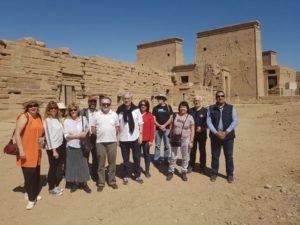 28833188_1827867727510810_1104031621_n