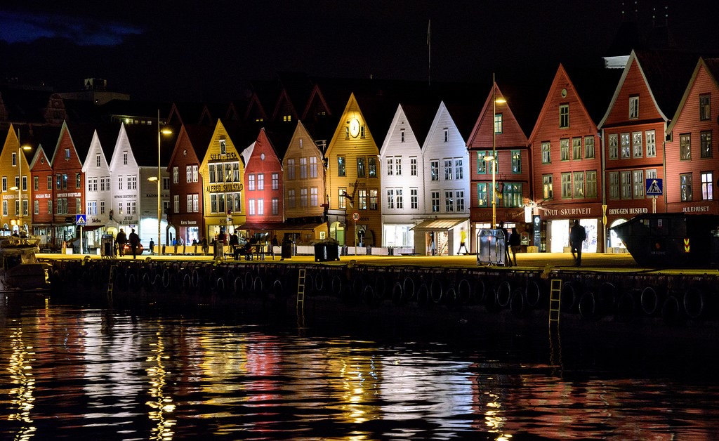 121-233201-buildings-colors-world-art-5