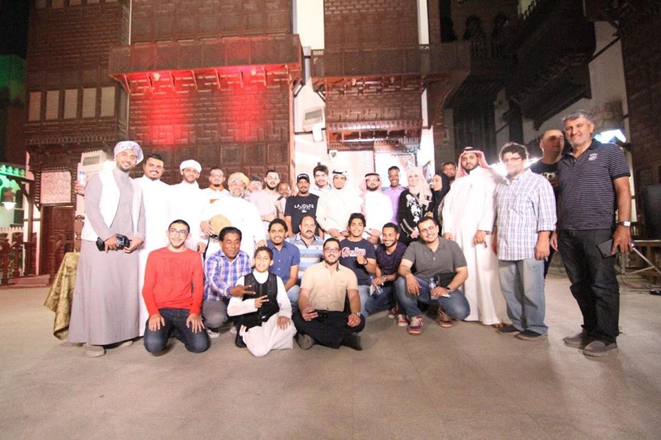 34137070_1860349517595964_6236999791826436096_n