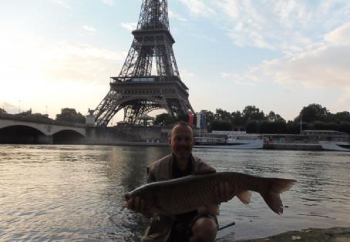127-125027-selfie-new-hoppie-paris-fishing-2