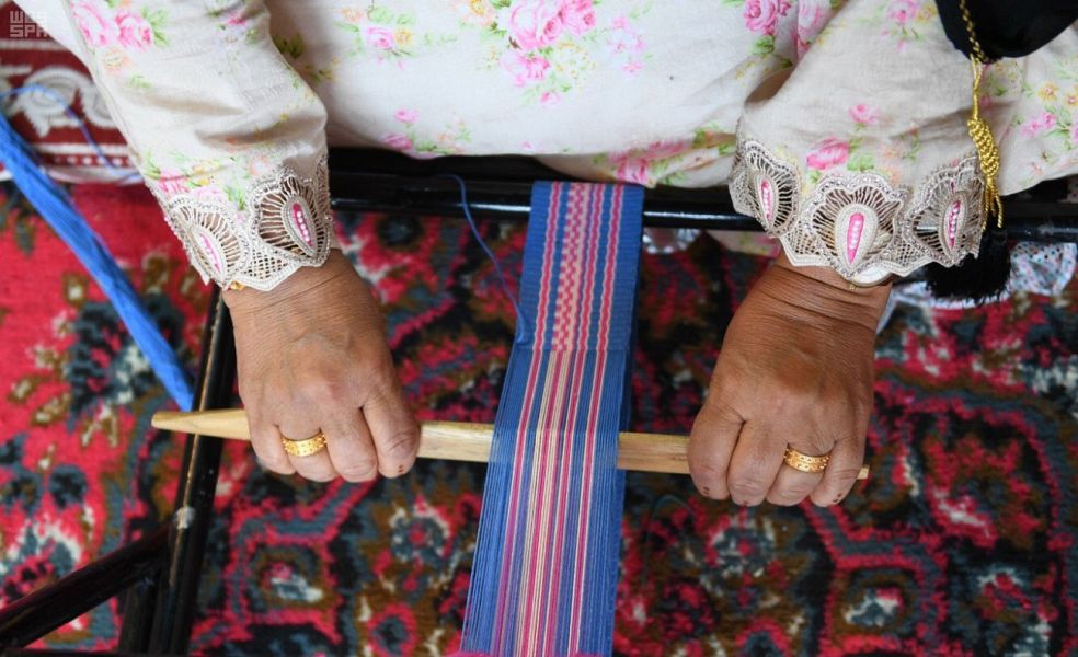 133-222359-uae-al-yula-al-rizfa-souq-okaz-12-3