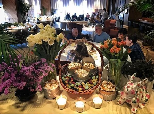 5b23cb5195a597785f8b458e