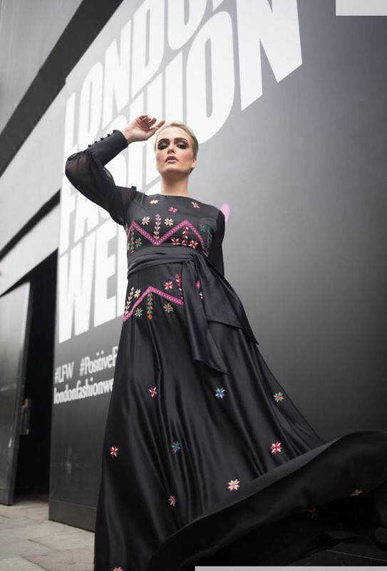 42704333_304239530375286_5606843302553845760_n