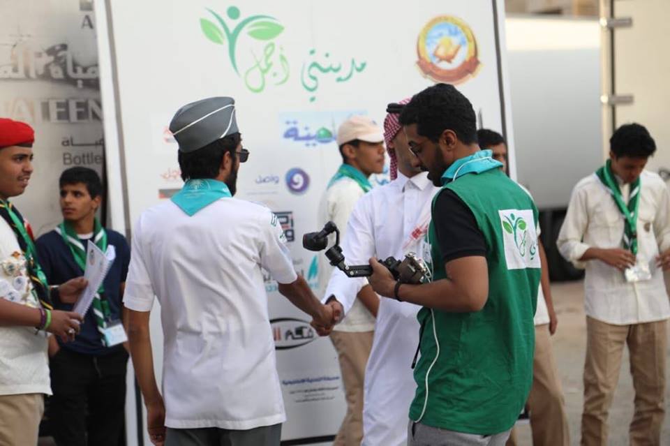 43160144_333950727360400_3784407959245684736_n