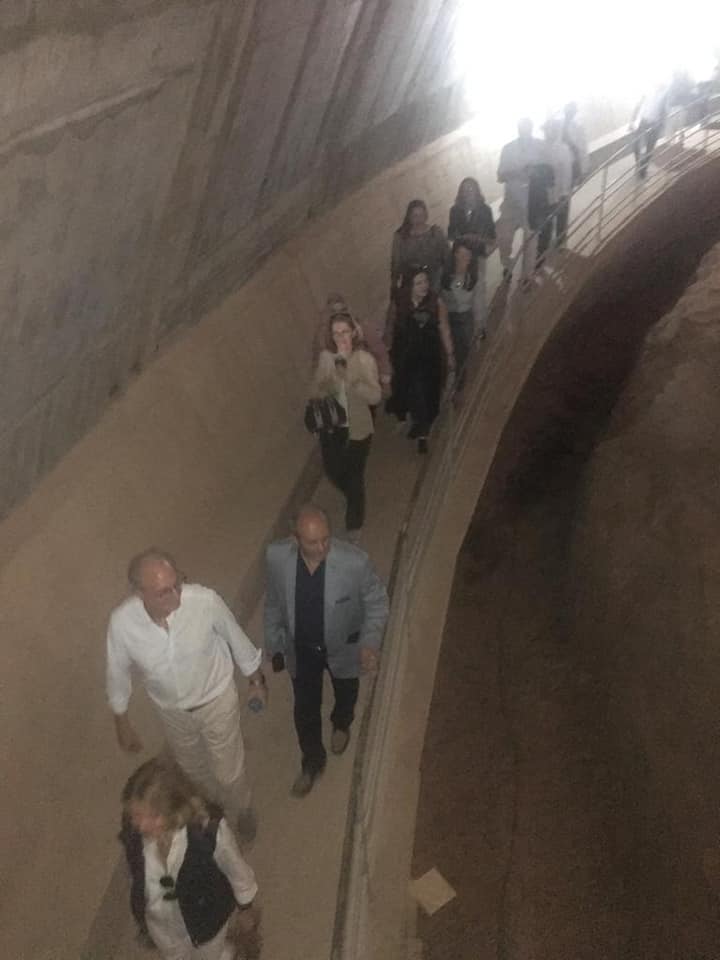 44517105_1994408263938147_8452758726749716480_n