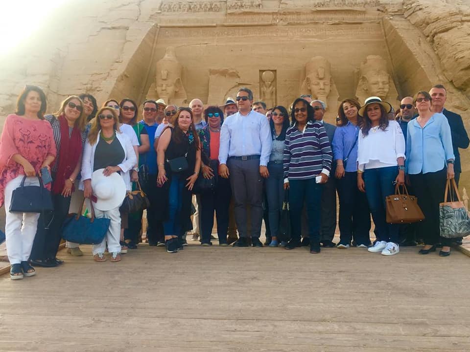 44625095_1994407700604870_7400003775110316032_n