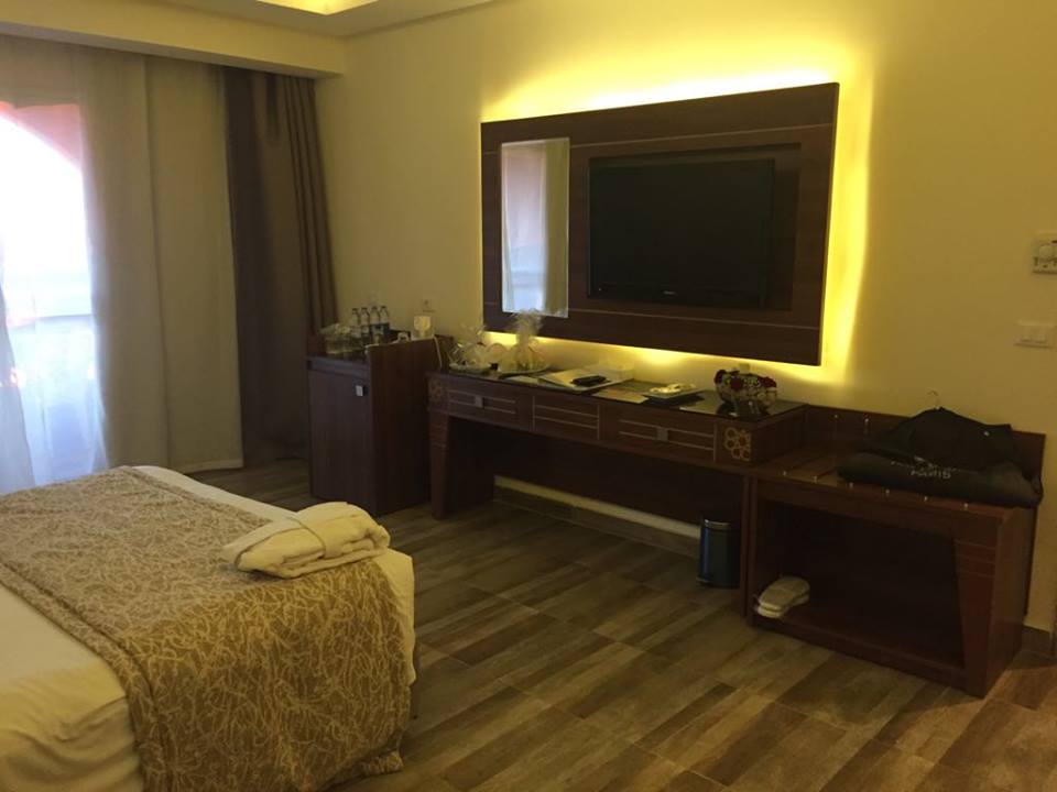 46389748_762675694079620_5112259311405367296_n